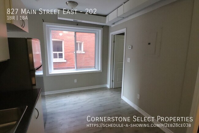 Photo du bâtiment - ***Private Balcony and HUGE windows at thi...