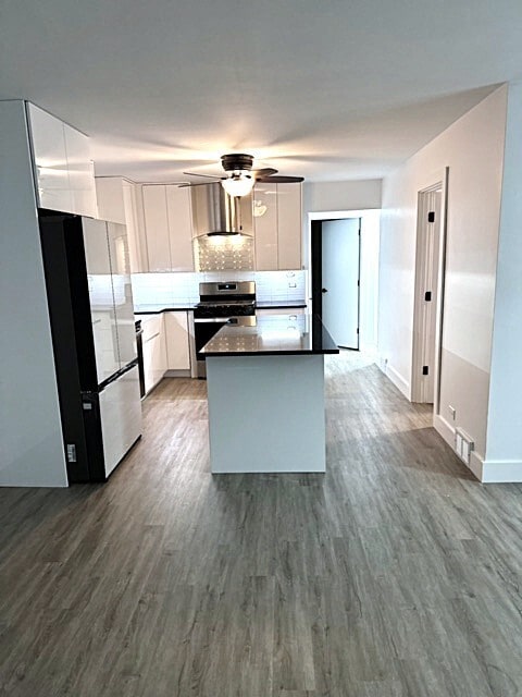 Foto del edificio - 4429 N Sayre Ave