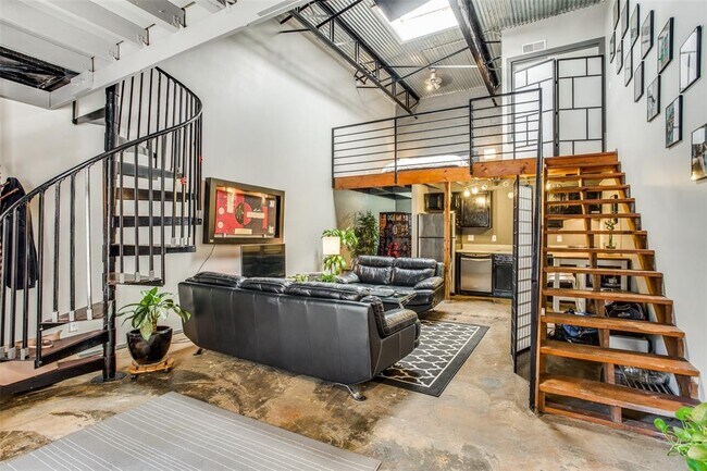 Building Photo - 3129 Ross Ave
