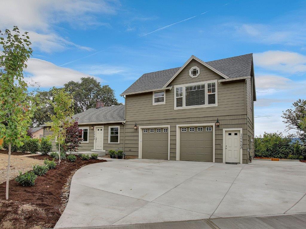 Driveway - 13756 John Jeffrey Ct