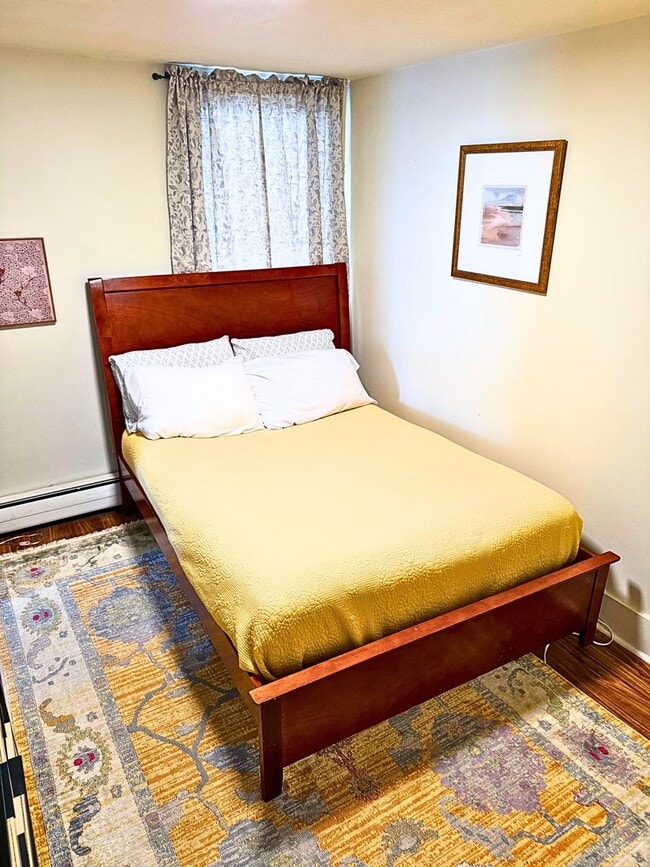 Building Photo - 98 Grant St