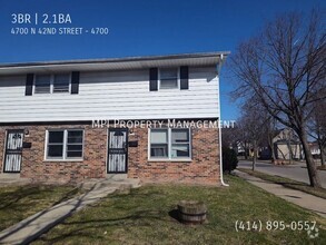 Building Photo - 4700 N 42nd St