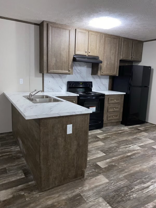 Building Photo - Hunter Ridge