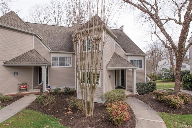 Building Photo - 1763 Raintree Commons Dr