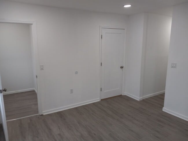 Living Room and Entrance - 130 Atlantic St