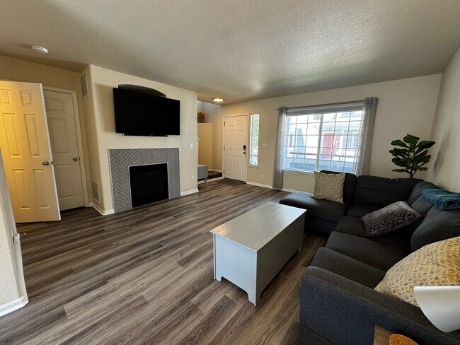Foto del edificio - 3660 W 25th St