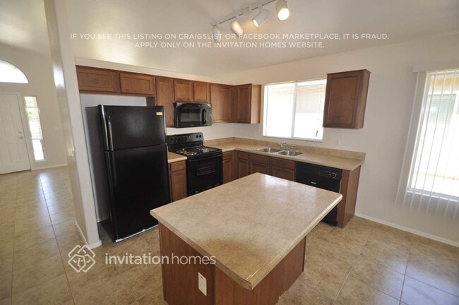 Foto del edificio - 2745 W Pecan Rd