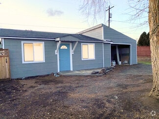Building Photo - 1304-1302 S 42nd Ave