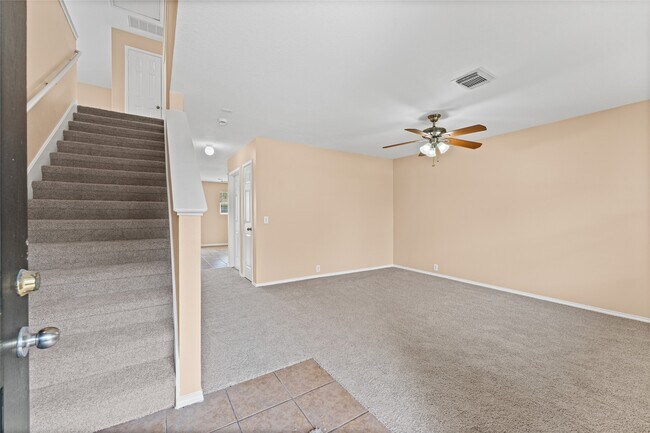 Foto del edificio - 3414 Dartmouth Field Ln