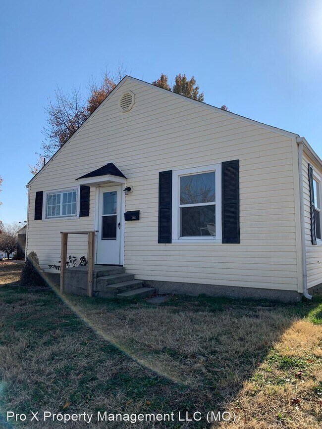 Building Photo - 2 br, 1 bath House - 1002 S Jefferson St