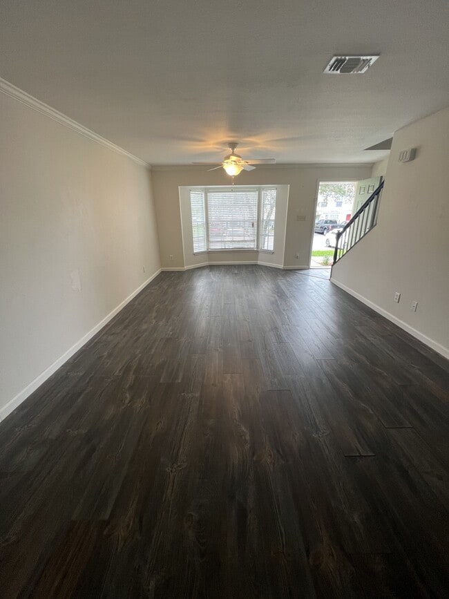 Building Photo - 13536 Embassy Park Ct