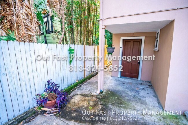 Foto del edificio - 539 1/2 2nd St N-