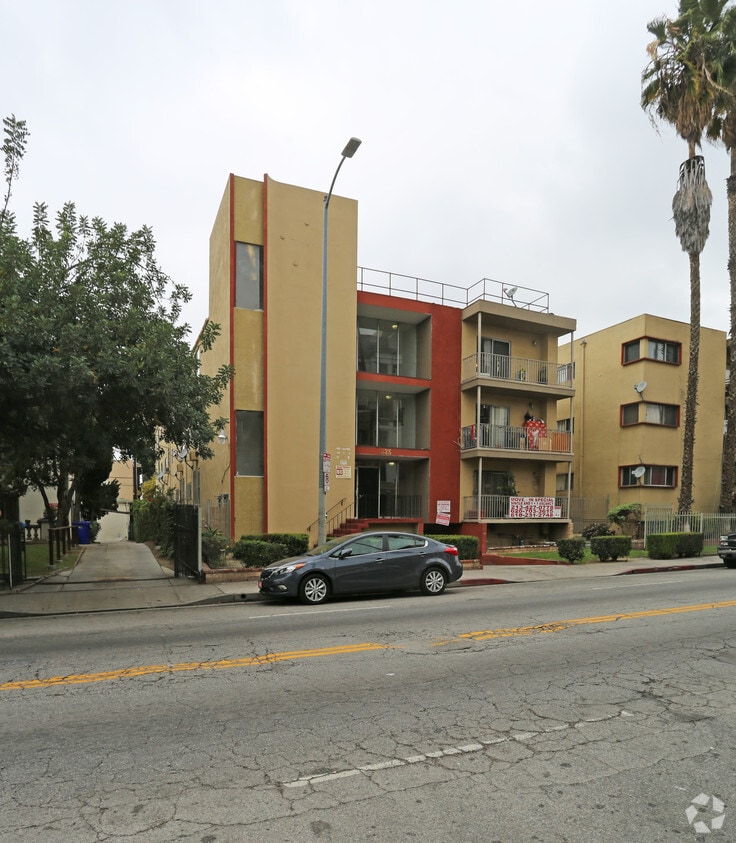 Building Photo - 335 S Normandie Ave