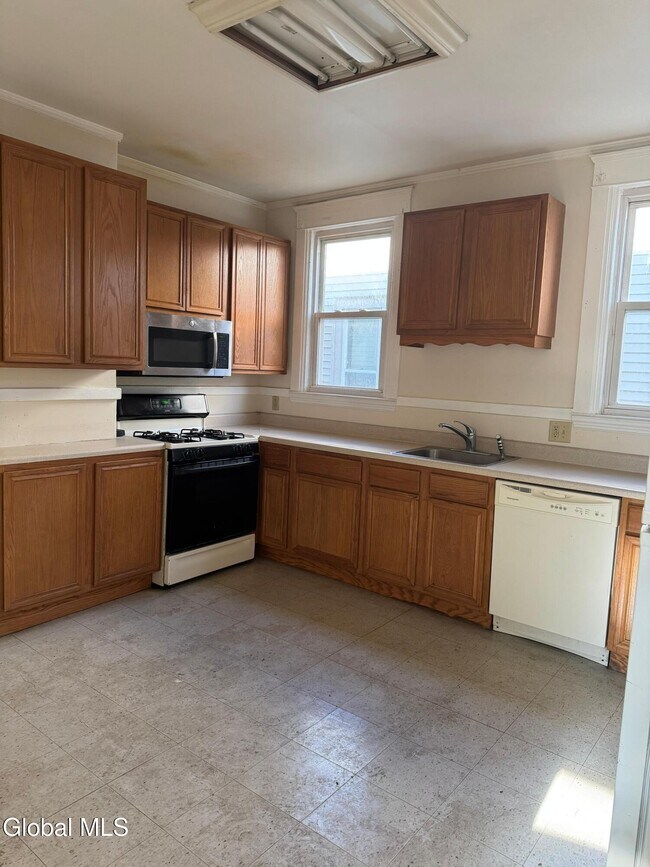 Foto del edificio - 535 Hamilton St