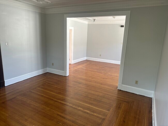Foto del edificio - 237 Westland St