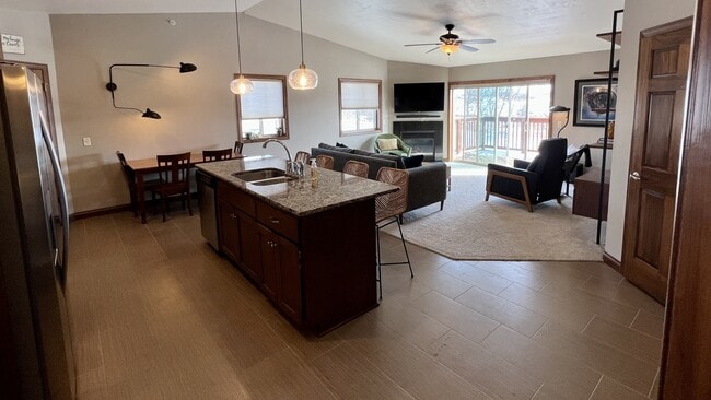 Foto del edificio - 1064 W Willis Wy