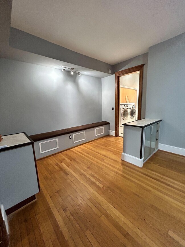 Foto del edificio - 1437 East Capitol St SE