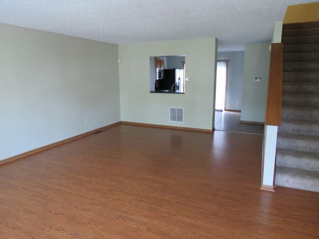 Building Photo - 268 Chatterly Ln