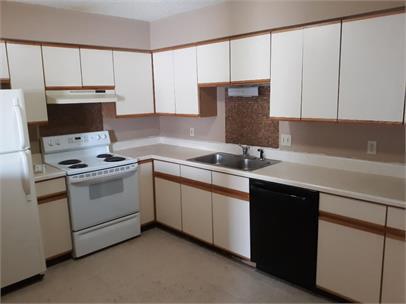 Primary Photo - 2530 Candlecrest Cir