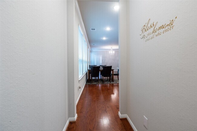 Building Photo - 7322 Purple Aster Ln
