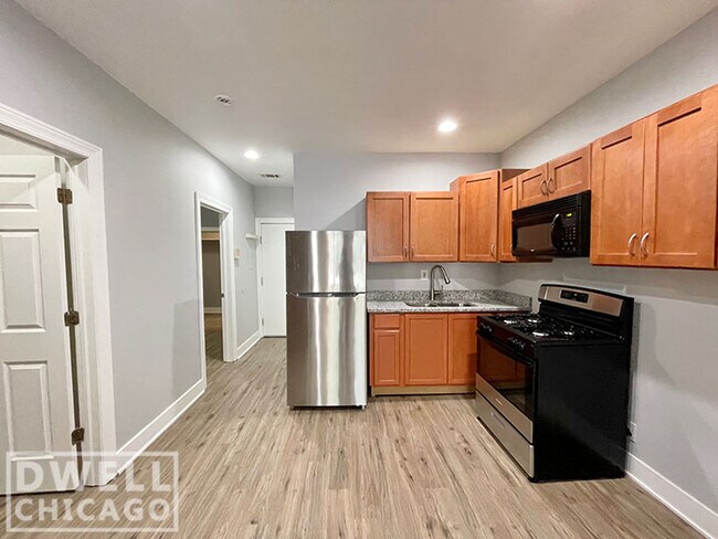 Foto del edificio - 1421 N Rockwell St