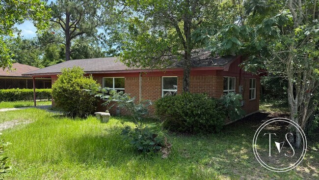 Foto del edificio - Move-in ready NOW!