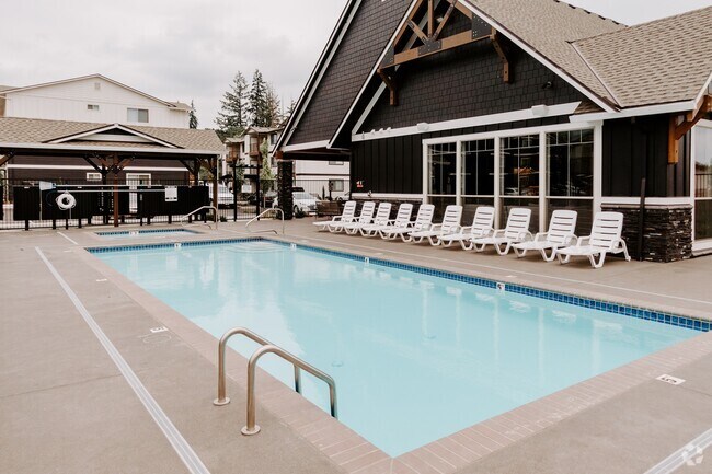 Apartments near The Shoppes at Gateway in Springfield, OR 
