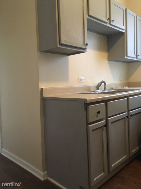 Primary Photo - 2 br, 1 bath Apartment - 6452 S Eberhart Ave