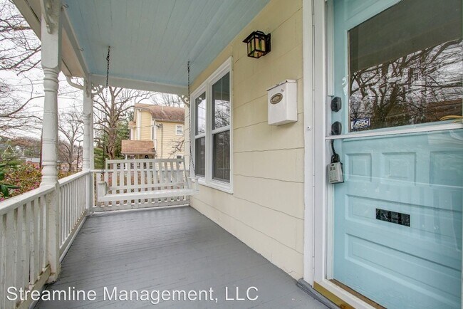 Building Photo - 2 br, 2 bath House - 123 Grant Ave.
