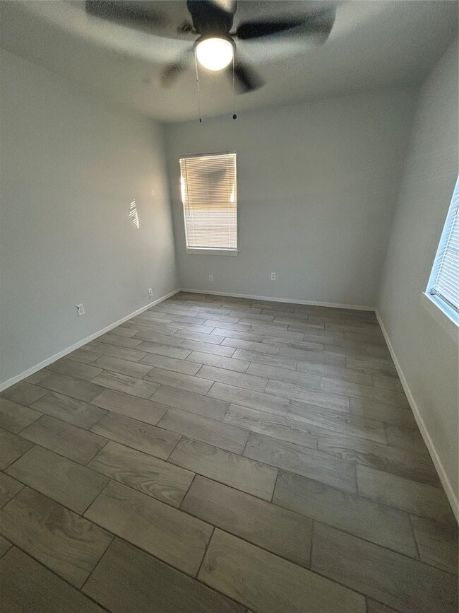 Building Photo - 2310 Grape Ln