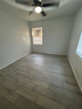 Building Photo - 2310 Grape Ln