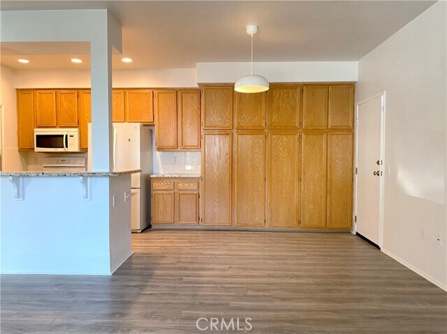 Building Photo - 202 Chaumont Cir