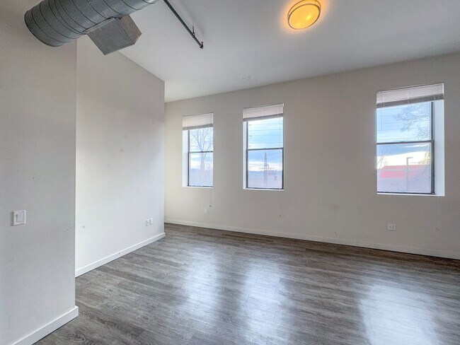 Foto del edificio - 1435-1437-1439 State Street