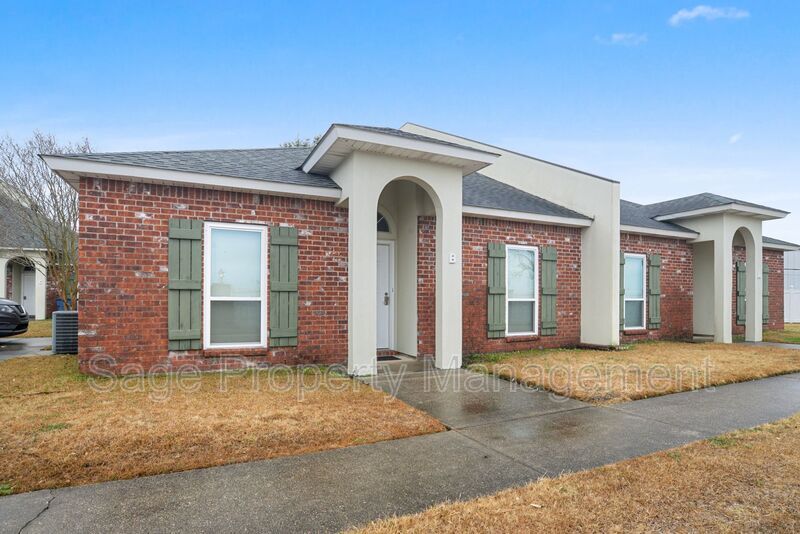 7436 1st St Unit B, Addis, LA 70710 Condo for Rent in Addis, LA