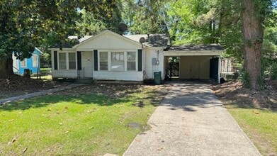 Building Photo - 1608 S 4th St