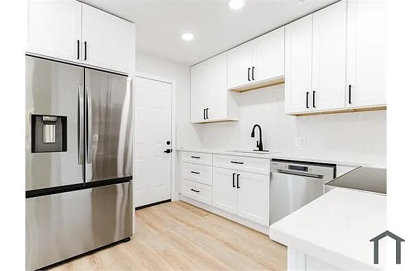 Foto del edificio - 10307 Pinecrest Dr