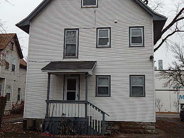 Building Photo - 2817 Atwood Ave