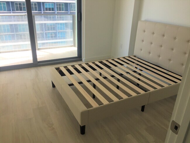 Foto del edificio - 1300 S Miami Ave