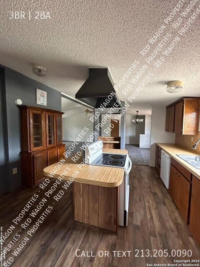 Foto del edificio - 454 Overland Trail