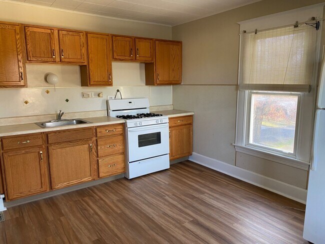 Foto del edificio - 123 Teckla Ave