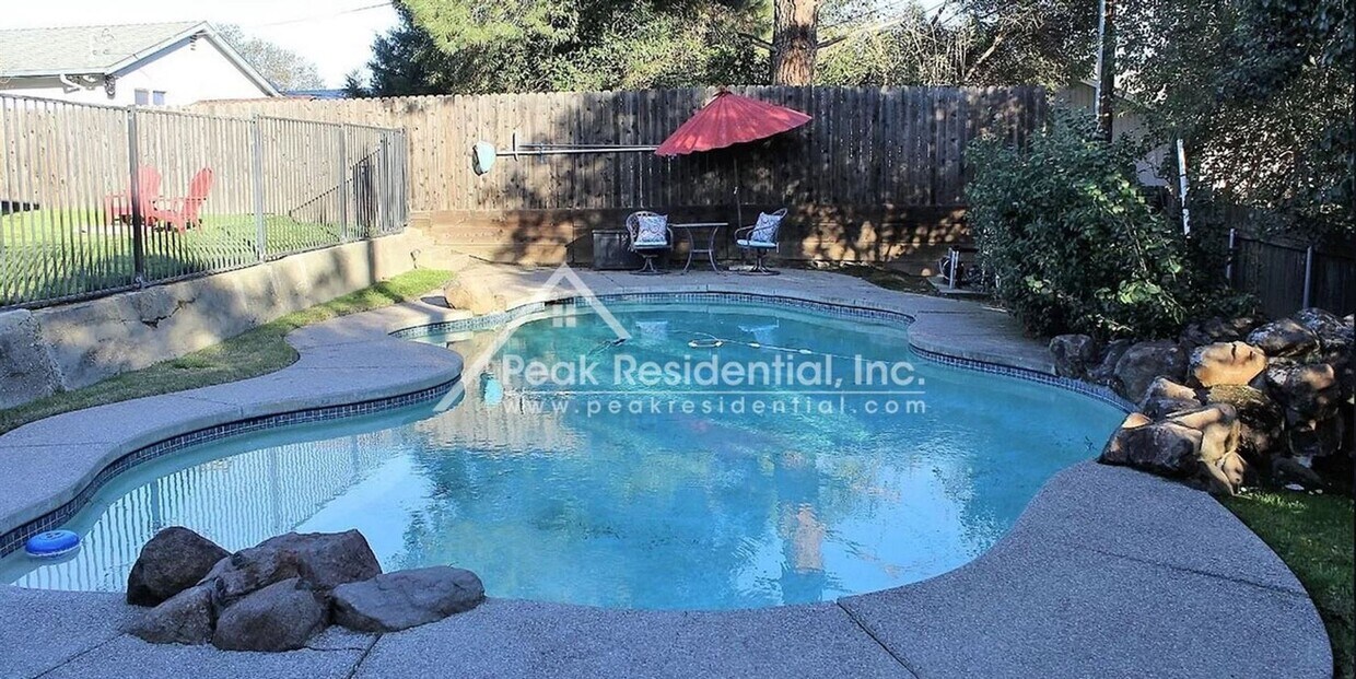 Building Photo - 4 br, 3 bath House - 9116 Kendrick Way