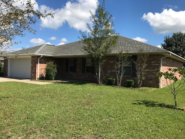 Foto principal - 121 Mayhaw St