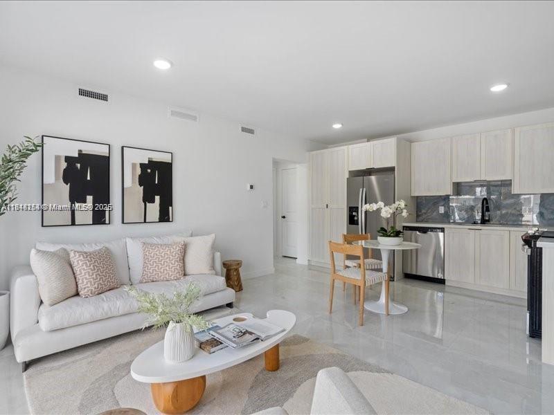 Foto principal - 14539 SW 262nd St