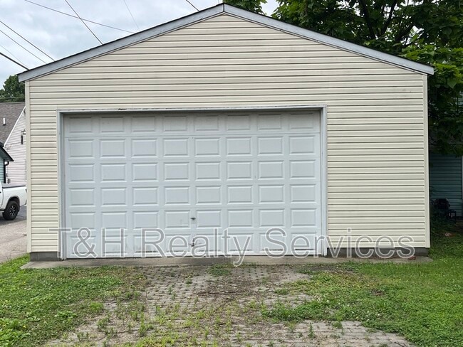 Building Photo - 1514 Bates St