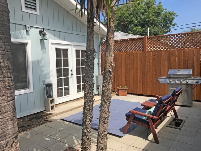 Patio exterior privado - 4656 50th St