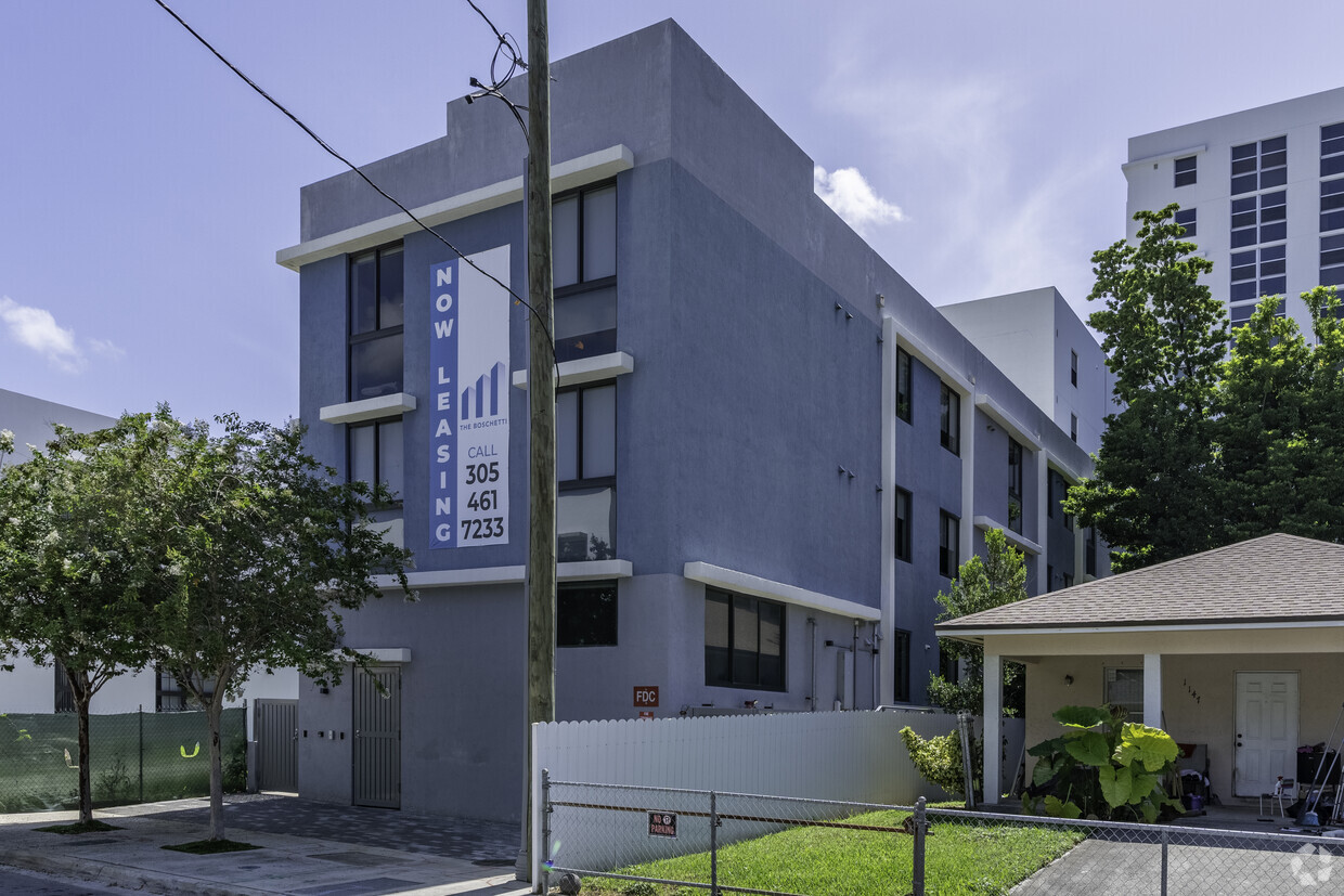 1159 NW 8 AVE - 1159 NW 8 AVE