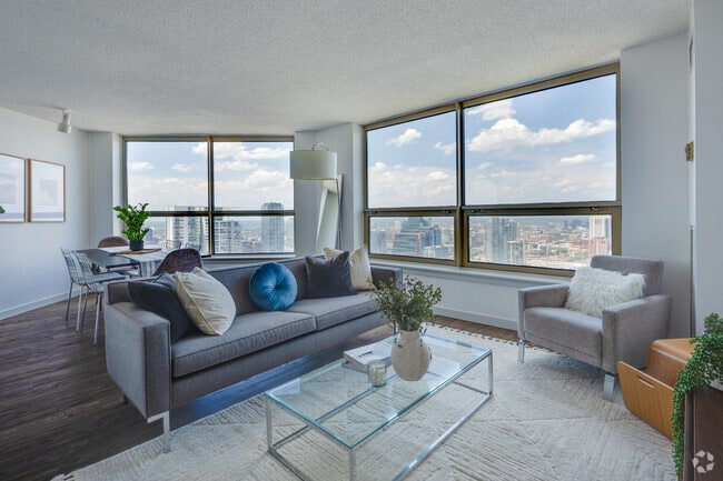 1BR, 1BA - 669SF - Living Room - Presidential Towers