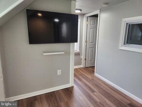 Building Photo - 3420 Sunny View Dr