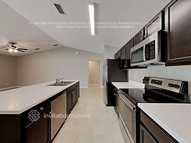 Foto del edificio - 2243 SE Gaslight St