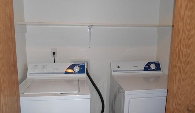Foto del edificio - Townhome For Rent